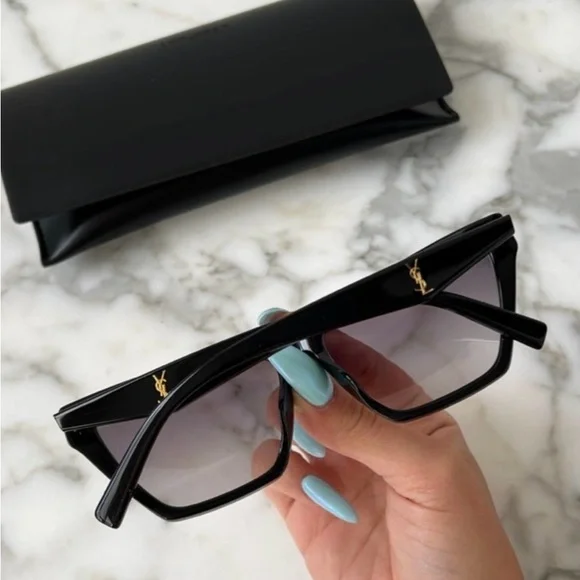 Saint Laurent NEW, SL M103